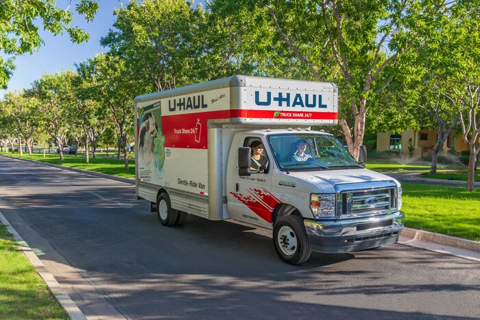 https://mma.prnewswire.com/media/2309391/U_HAUL_GROWTH_INDEX_2.jpg?w=700