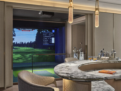 State-of-the-art full swing golf simulator with 48 renowned courses