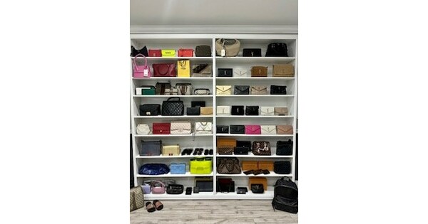 Lena Live on Whatnot @goldpawnership Offers the Best in Modern Luxury Handbags & Designer Accessories All Starting at $1.00!