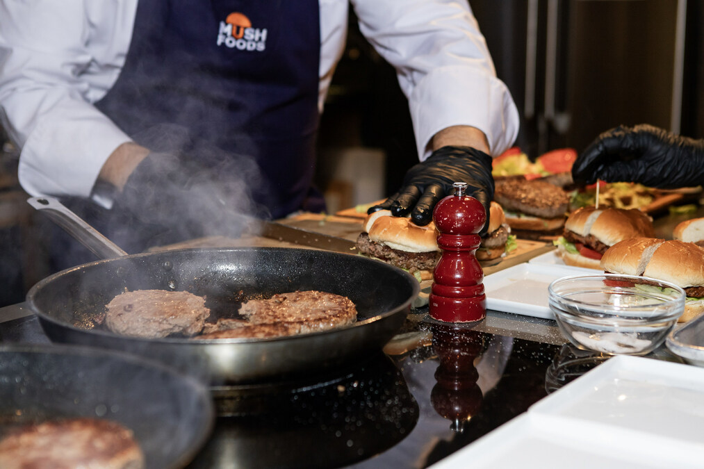MUSH FOODS LAUNCHES FIRST RESTAURANT-READY MUSHROOM ROOT BLENDS IN THE US AFFORDABLY BOOSTING NUTRITION, FLAVOR AND SUSTAINABILTY IN MEAT DISHES - Vimarsana News