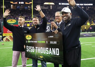 ESPN’s Marty Smith and Andre Ware Joined the College Football Playoff on the field at NRG Stadium in Houston, TX, to participate in the Eckrich $1 Million Challenge
