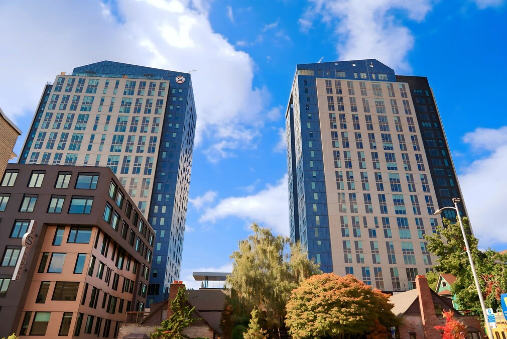 Landmark Properties Celebrates Firm Achievements and Student Housing Industry's Record-Breaking Year - Vimarsana News