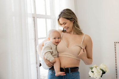 Kindred Bravely Sublime Busty Hands Free Pumping Bra  Patented All-in-One  Pumping & Nursing Bra with EasyClip for F, G, H, I Cup (Twilight, Small- Busty) : : Clothing, Shoes & Accessories