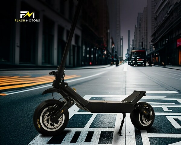 MAKE THE CITY YOUR PLAYGROUND Navigate the city life with convenience and fun – with the ultimate Hyperscooter experience. Elevate your journey with the best there is – FLASH MOTORS!