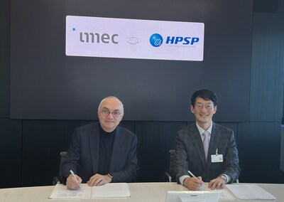 HPSP and imec signed a Joint Development Project agreement to strengthen R&D on HPA and HPO at imec headquarters in Leuven, Belgium, on the 10th. Left: Luc Van den hove, President and CEO of imec, and Right: Kim Yong Woon, CEO of HPSP (PRNewsfoto/HPSP)