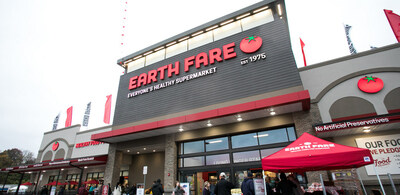 Earth Fare healthy grocery store.
