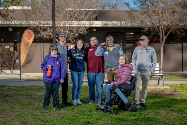 College of Adaptive Arts students join with West Valley College students for an inclusive collegiate experience that celebrates people of all abilities. (Photo Credit: Luis Pedro Castillo)