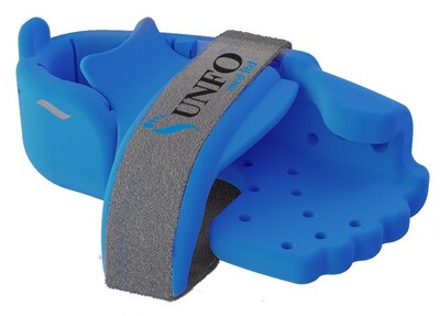 The Universal Neonatal Foot Orthotic (UNFO) brace is the first short foot orthotic device that is worn below the ankle and used for the treatment of metatarsus adductus (MTA) and other foot conditions in infants. Photo credit: OCO renders (PRNewsfoto/UNFO Med Ltd.)