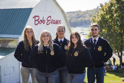 Bob Evans Restaurants announced their 2024 Supervised Agricultural Experience (SAE) Grant recipients with 12 high school students from across the Midwest.