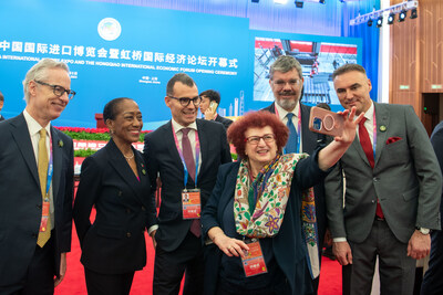 High-profile government officials, Nobel Prize laureates, and senior executives of industrial pacesetters attended the sixth China International Import Expo, which was held in Shanghai from November 5 to 10, 2023