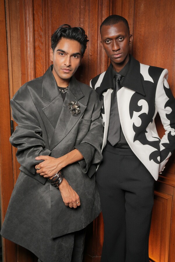 Unable to view the image, Please provide a valid URL.