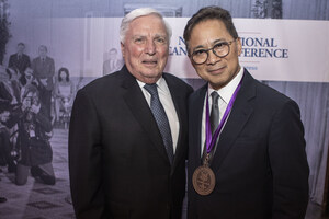 The Angiogenesis Foundation Chief Executive Officer Dr. William Li was honored as the Inaugural Recipient of the Dr. Andrew von Eschenbach Award