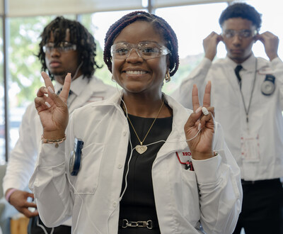 Students participate in the Thurgood Marshall College Fund Immersion event with Honda.