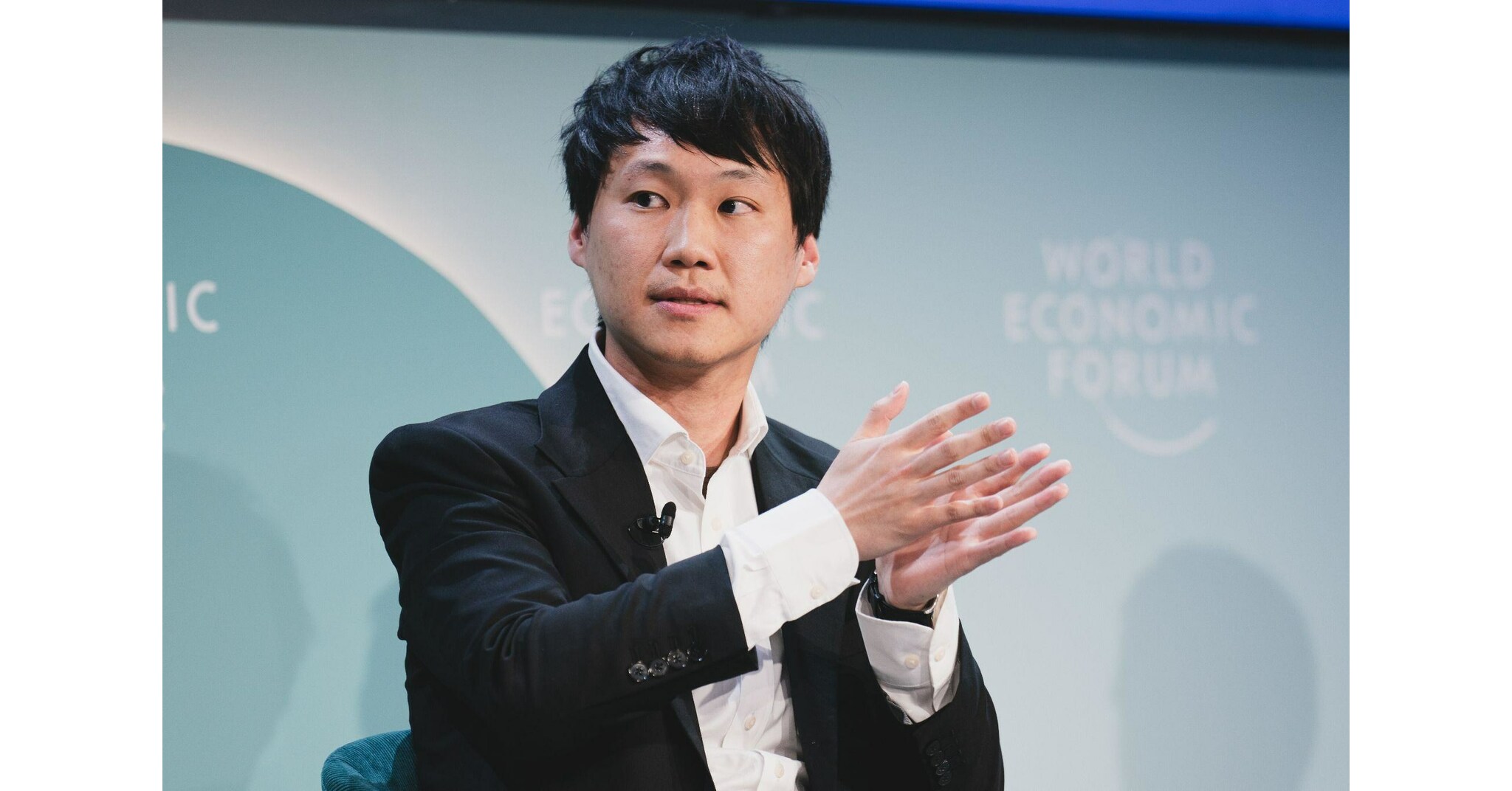 Topp Jirayut pinpoints 3 challenges on digital assets at World Economic Forum 2024