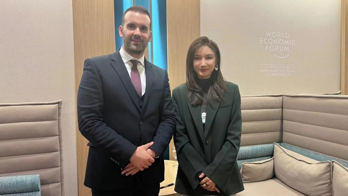 Unable to view the image, Please provide a valid URL.