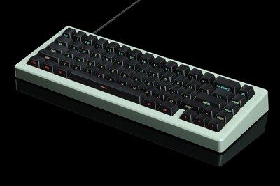Drop CSTM65 Keyboard with Shinai Green Case
