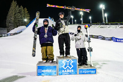 Monster Energy Freeski And Snowboard Athletes Claim Victories In Key   MensKnucklePodium 2024 Aspen OConnell DSC08325 