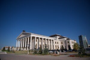 Astana Opera abre as portas do mundo da arte para crianças