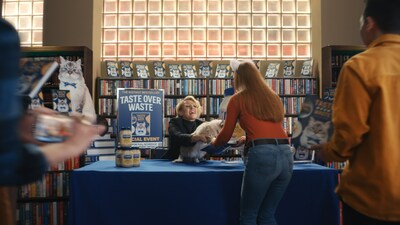 Kate McKinnon and Mayo Cat fight food waste together