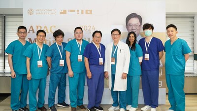 Dr. Yang, dressed in a white gown, stands in the center, while Dr. Chiu stands as the first person on the left side. (PRNewsfoto/Virtue cosmetic surgery clinic)