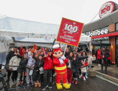 Joy to Surrey, British Columbia! Hundreds of fans and first timers swarmed to Jollibee’s new Strawberry Hill opening on Jan. 25 to help celebrate the brand’s 100th store location in North America. (Photo credit: Jollibee)