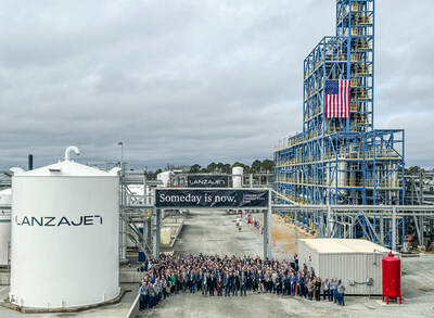 lanzajet celebrates grand opening of the worlds first ethanol to sustainable aviation fuel productio