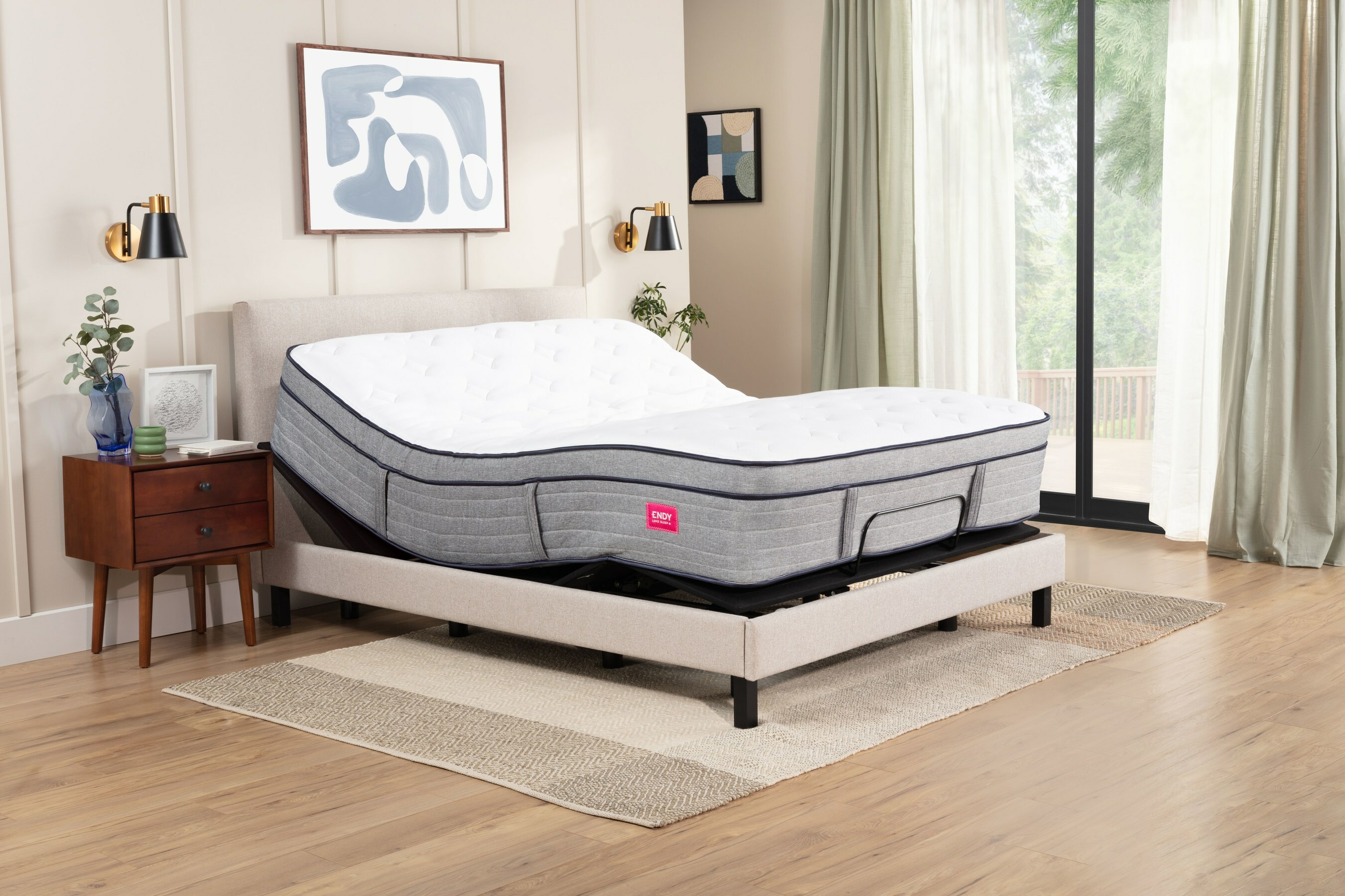 Canadian Sleep Brand Endy's Adjustable Bed Wins 2024 Product of