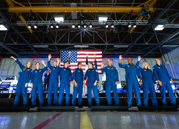 NASA’s astronaut candidate class is pictured at an event near NASA’s Johnson Space Center in Houston on Dec. 7, 2021. (Credits: NASA/James Blair)