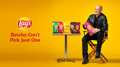 Betcha can’t believe he’s back. The Lay’s brand has rekindled their iconic partnership with NHL legend Mark Messier. (CNW Group/PepsiCo Foods Canada)