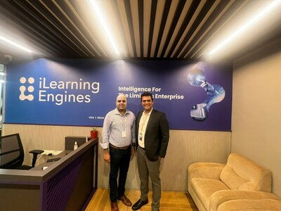 Ratish Nair (R) AVP Sales & Business Development of iLearningEngines with Rahul Vats (L) Director of Oculis Services