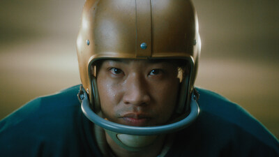 Patrick Kwok-Choon stars as Norman Kwong in Historica Canada's newest Heritage Minute. (CNW Group/Historica Canada)