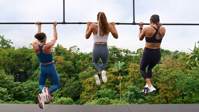 ATHLETA: LAUNCHES HIGH-PERFORMANCE TRAIN COLLECTION - Somerset Collection