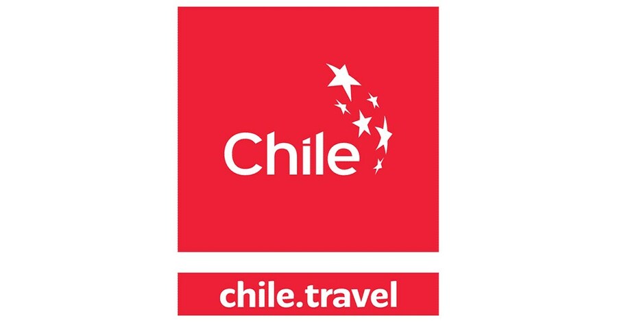 Funcionarios de turismo en Chile informan sobre incendios que afectan a la región de Valparaíso