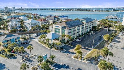 Surf & Sand Hotel in Pensacola Beach Solar Project