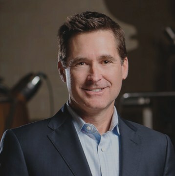 Dennis Carr, Chief Executive Officer of Casa Azul
