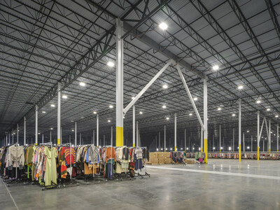 Nuuly's new fulfillment center in Missouri is 600,000-square-feet.