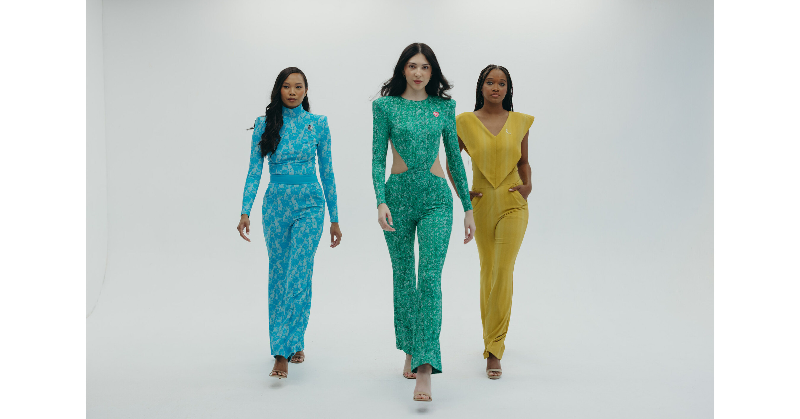 MRS MOMMA BEAR WORKWEAR LAUNCHES SECOND LINE MRS MOMMA BEAR WORKWEAR LAUNCHES SECOND LINE