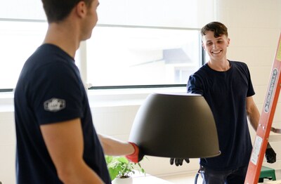 Unable to view the image, Please provide a valid URL.