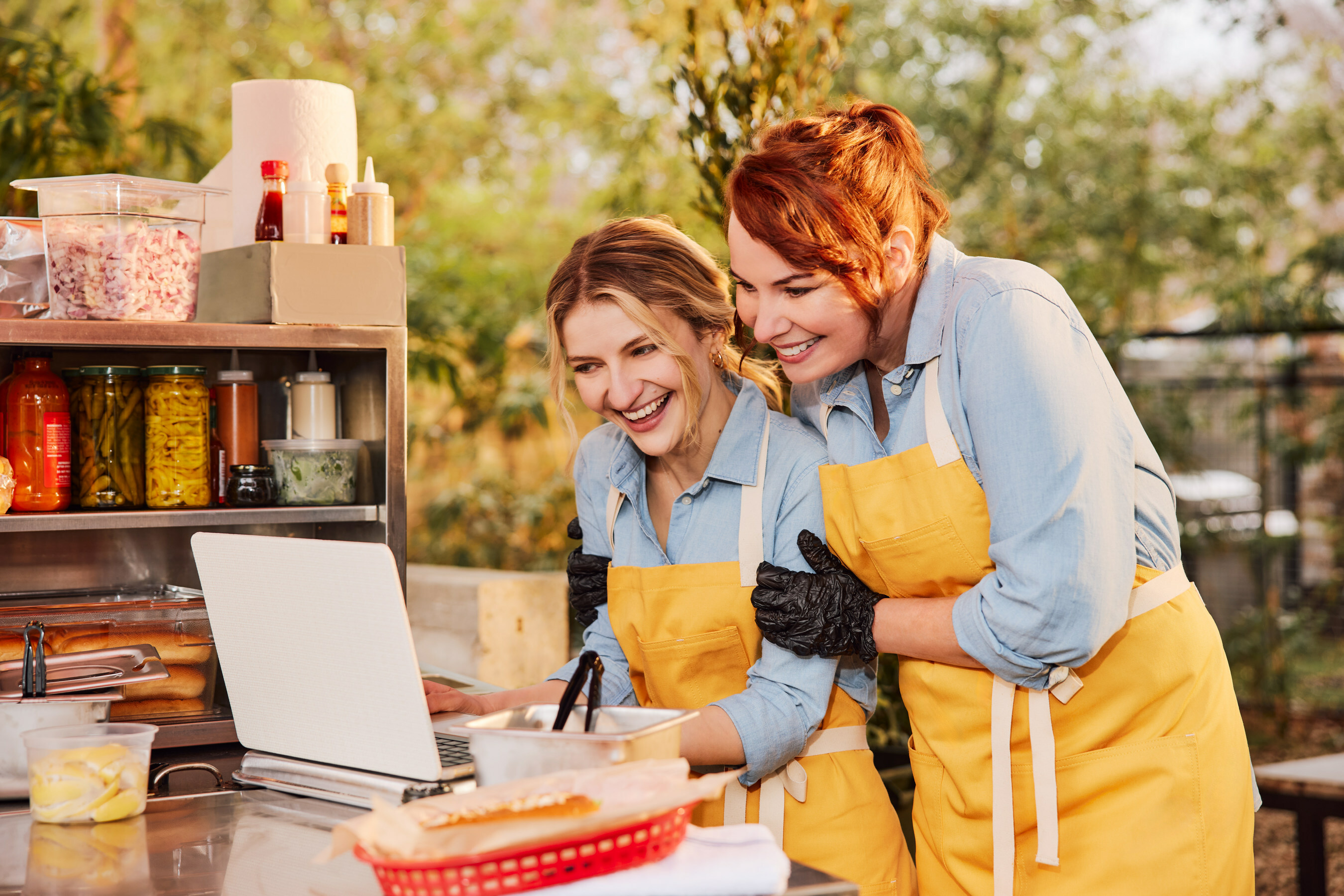 Unable to view the image, Please provide a valid URL.