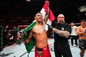 Monster Energy's Daniel Zellhuber Defeats Francisco Prado at UFC Fight Night in Mexico City
