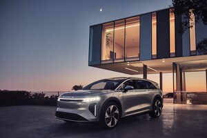 Lucid va de l'avant : à Genève, le constructeur américain présente de nouvelles voitures électriques et ses plans d'expansion pour l'Europe