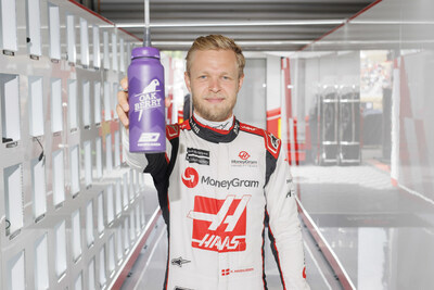 Aa brand OAKBERRY announces race car driver Kevin Magnussen as master franchisee in Denmark to help fuel ambitious growth plans in Europe.