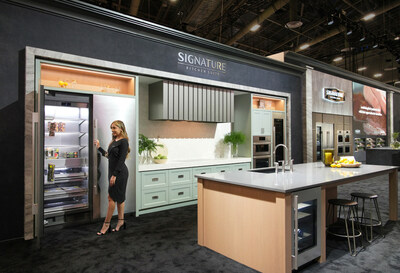 LG Electronics (LG) is unveiling an evolved, fully-integrated home experience at the 2024 Kitchen & Bath Industry Show (KBIS) in Las Vegas. Upon entering LG’s booth, visitors will encounter the new Signature Kitchen Suite Transitional Series built-in kitchen package, developed in response to the growing popularity of both transitional and contemporary kitchen design. (PRNewsfoto/LG Electronics, Inc.)