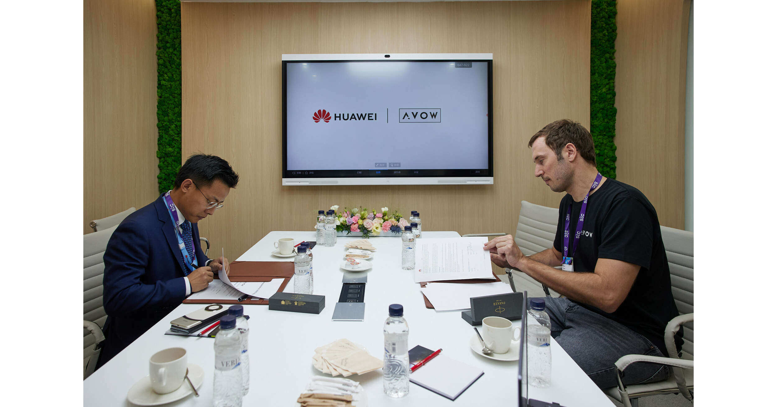 MWC 2024: HUAWEI Mobile Services signs MOU with AVOW and Turismo Andaluc&iacute;a to strengthen bonds