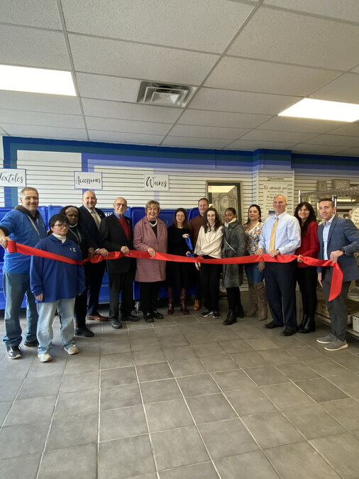 First Goodwill Mini Shop & Donation Drop opens in Long Island, NY - Vimarsana News