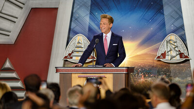Mr. David Miscavige, Chairman of the Board Religious Technology Center, welcomes the massive crowd at the grand opening of Del Valle’s new Church of Scientology.
