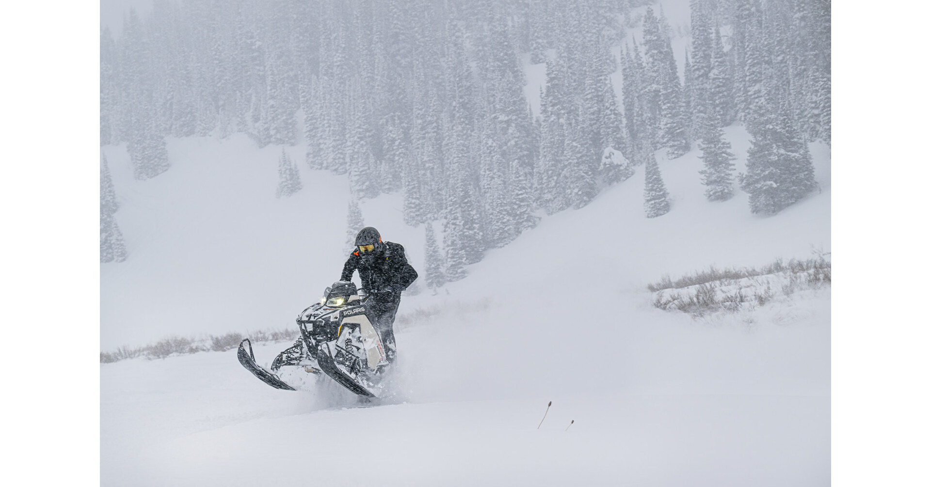 POLARIS ANNOUNCES 2025 SNOWMOBILE LINEUP FEATURING NEW TECHNOLOGY