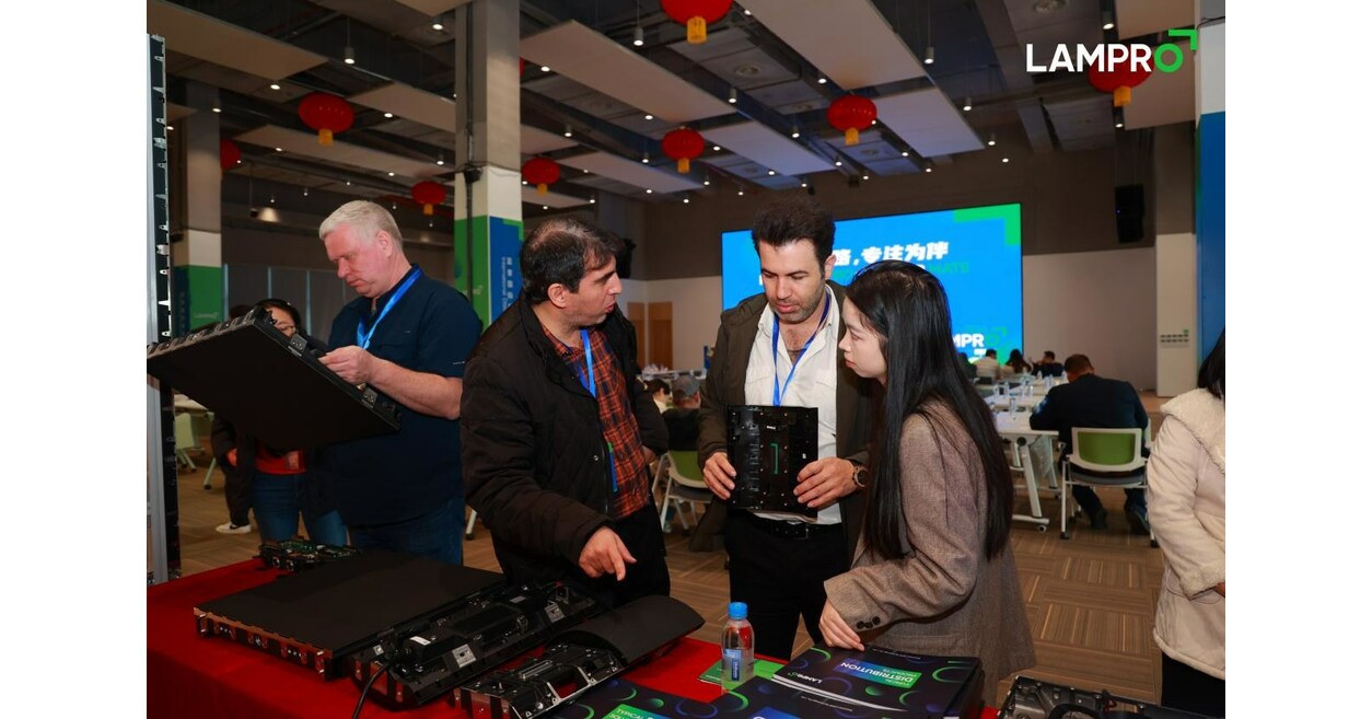 LAMPRO International Distributor Summit: A Feast of Gathering and Future Prospect LAMPRO International Distributor Summit: A Feast of Gathering and Future Prospect