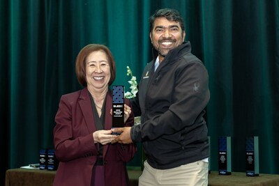 Image of Cardinality.ai CEO receiving a SLEDIE GovTech Rising Star Award.