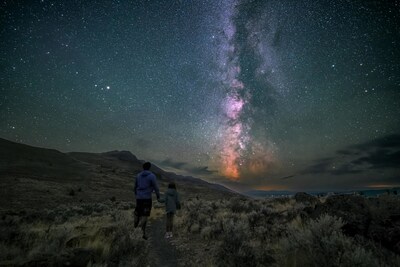 Night Sky – Standing in Awe at Warner Valley Overlook in Southern Oregon. PC: Joey Hamilton/Travel Oregon